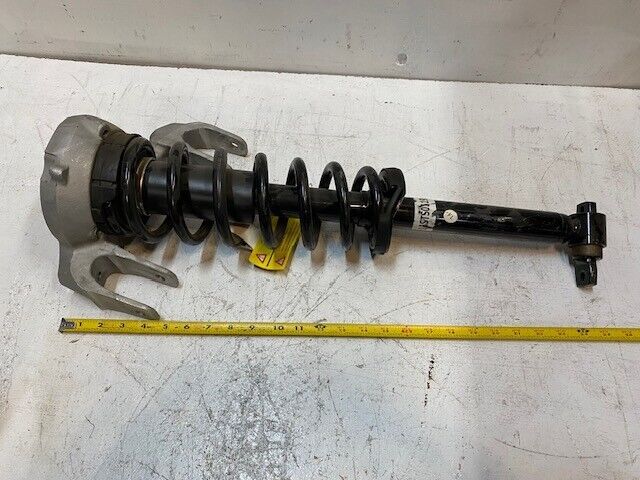 TRQ 1ASTS01195 Cadillac CTS Front Driver Side Strut & Spring Assembly