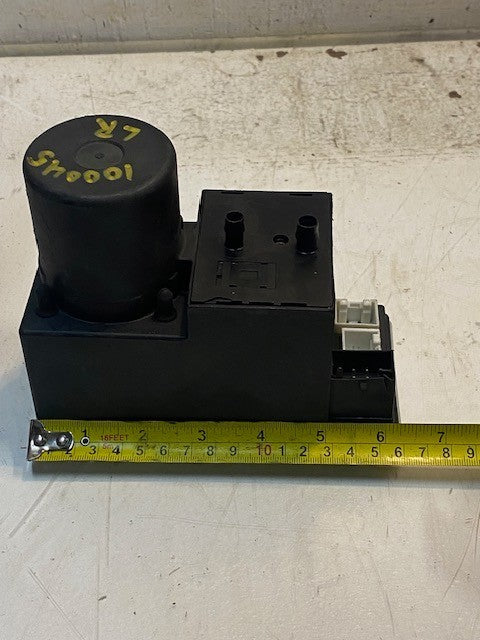 VDO Adolf Schindling AG Vacuum Pump for Audi 93059194 | 8LO862257N