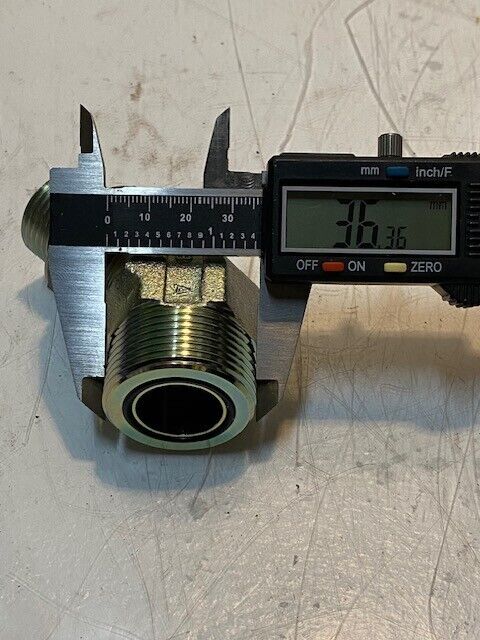 New Holland Elbow Fitting 85803487 | 36mm Thread 21mm ID 27mm Thread 15mm ID