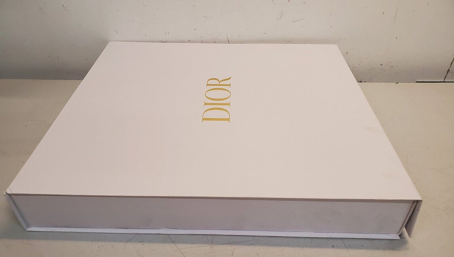 5 Qty. of Dior Classic Boxes 16 Folded SHR M27336 (5 Qty)