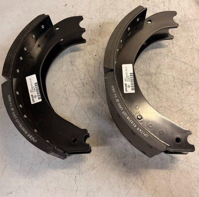 Spicer Brake Shoe 818295 EES 1200 GF S4-350B Heavy Duty Truck Brake Replacement