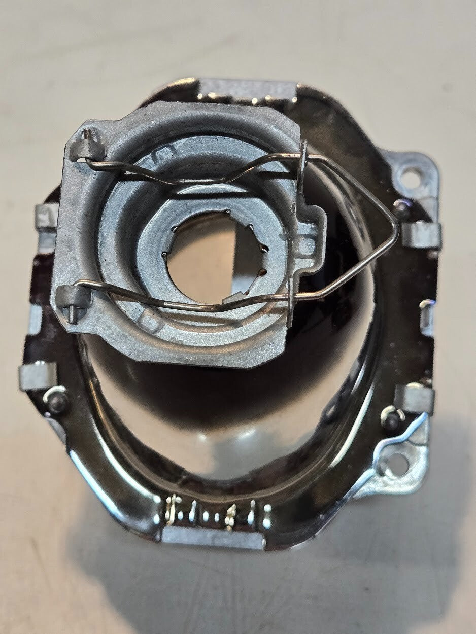Projector Assembly for Fiat Punto II | 88203735 | 5-1/4"x4"x3-1/4" | No Bulb