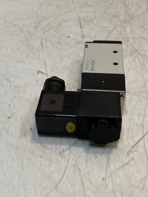 MFD Pneumatics M4V210-06 Single Solenoid Valve