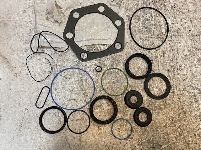 TRW Steering Gear Seal Kit TAS650012 *Only Pictured Parts*