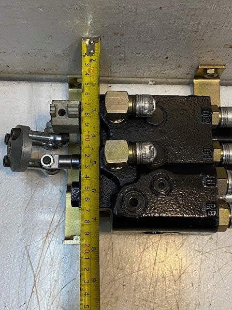Hydraulic Control Valve Manifold B2, B1, IN, PB Hydraulic Valve Block Assembly