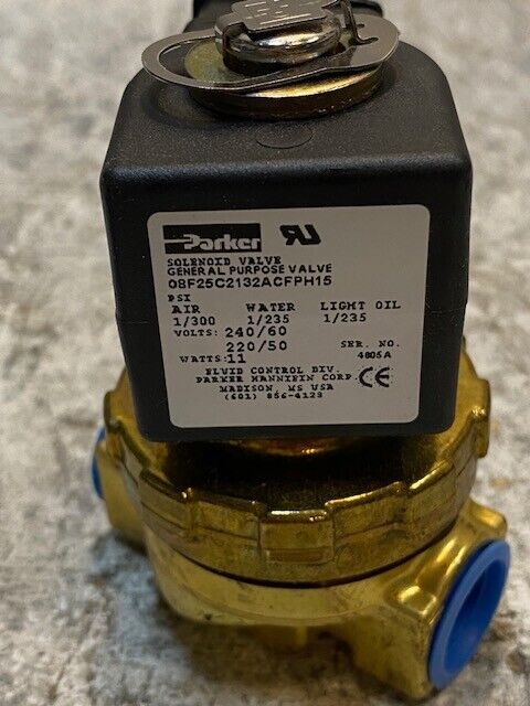 Parker Complete Valve 08F25C2132ACFPH15 | 1/2 NPT 240/60 220/50 Volts 11 Watts