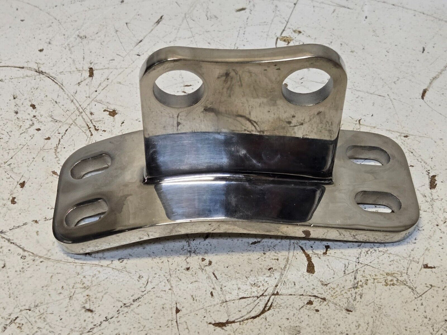 Stainless Steel Angled Exhaust Bracket for Peterbilt 379 | 14-12998