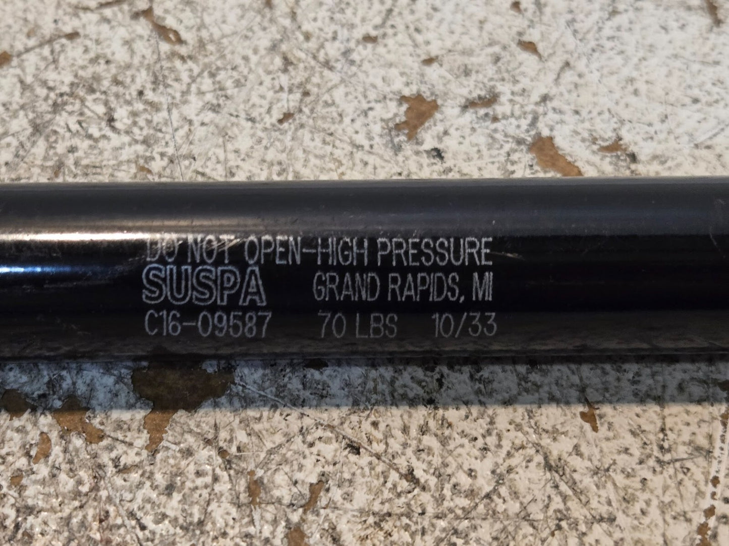Suspa Gas Spring C16-09587 | 70 LBS | 10/33