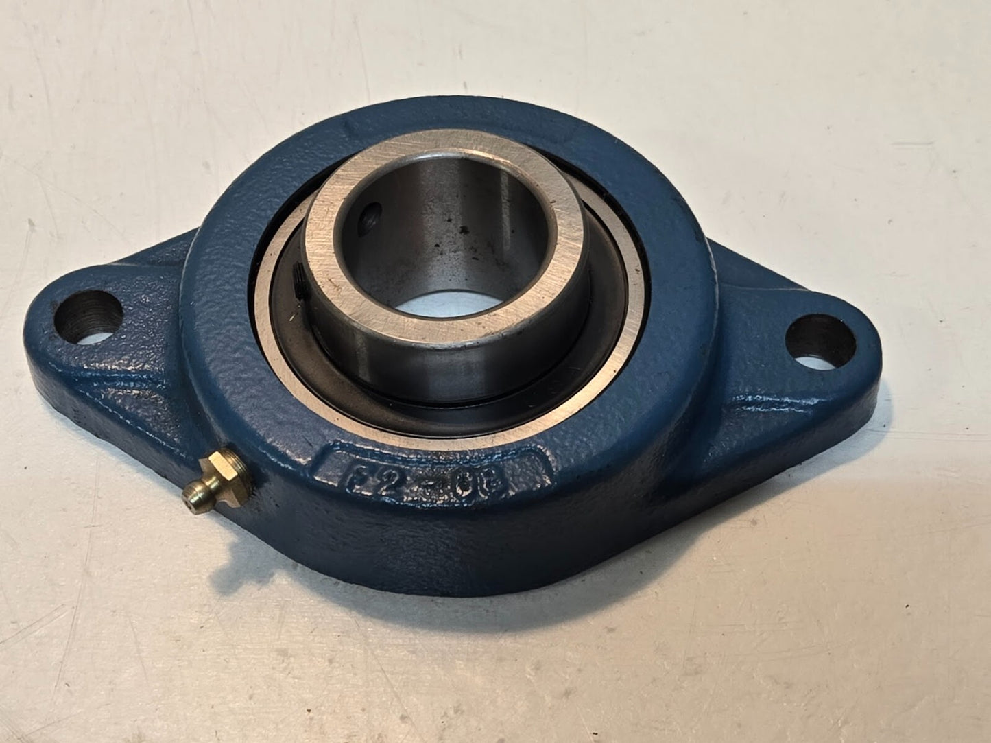 MB Mfg 1 1/2" Mounted Ball Bearing MB 25 1 1/2 SFF | 2 Bolt Flange F2-08