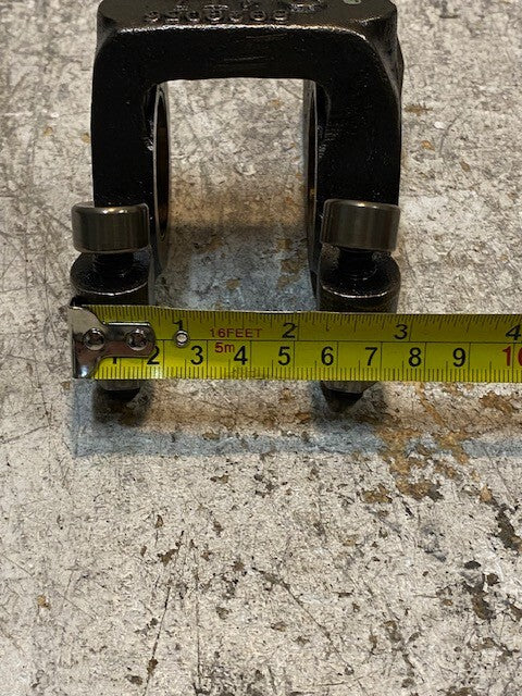 Engine Rocker Arm 8929056 | 4-3/4" Long 2-3/4" Tall 2-7/8" Wide 36mm Bore