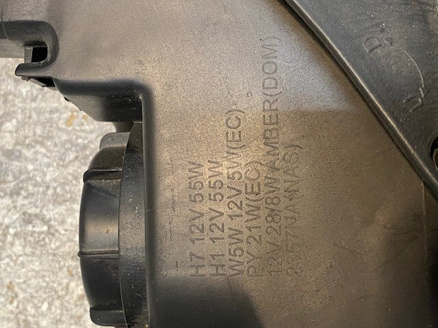 Spyder Headlight HD-CH-HYSNT06-BK | TD-09J-041B