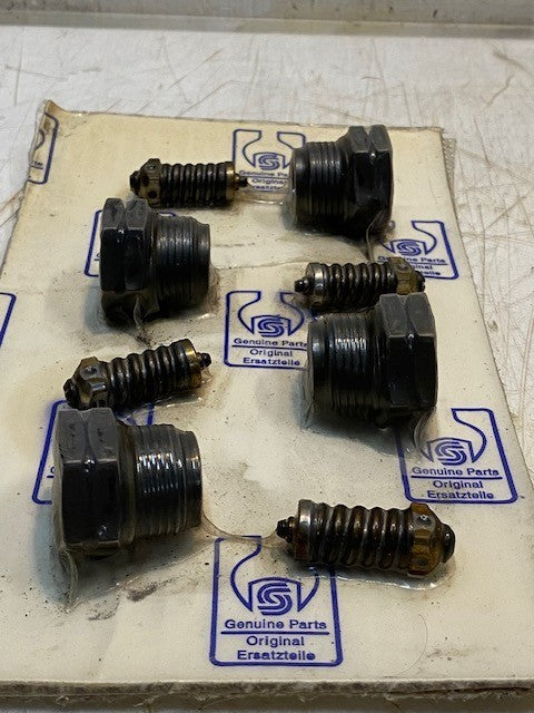 Sauer Sundstrand 4460888 | 3103375-0325 Hydraulic SCR Valve Assembly Hardware