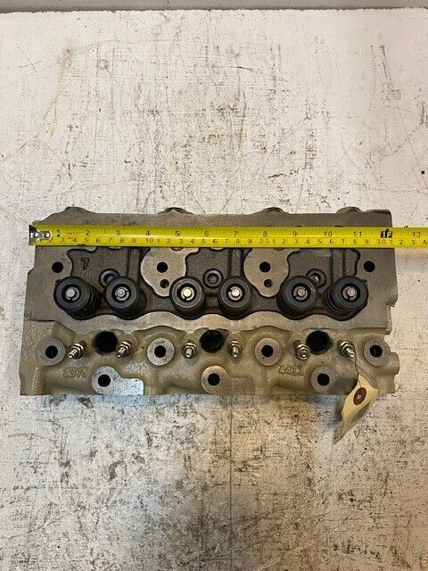 Cylinder Head 3075-4411 | 004948200