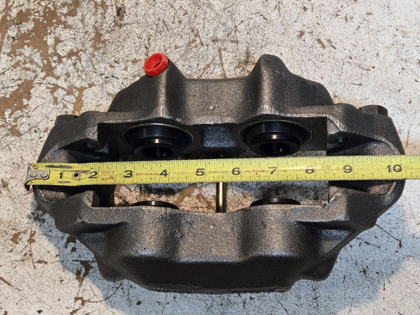 Delco Moraine Brake Caliper 5473795 for 1965-82 Corvette
