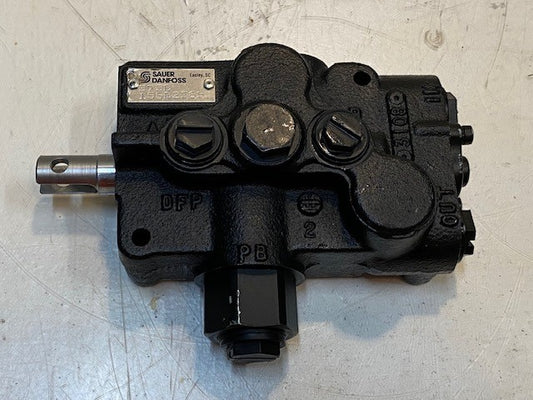 Sauer Danfoss Hydraulic Control Valve 156B2365 | 373B | 3108