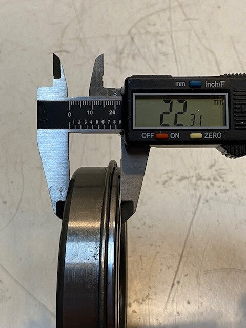 SKF Snap Ring Groove Ball Bearing 6212-ZNB/C3 | 116mm OD 60mm Bore 22mm Thick