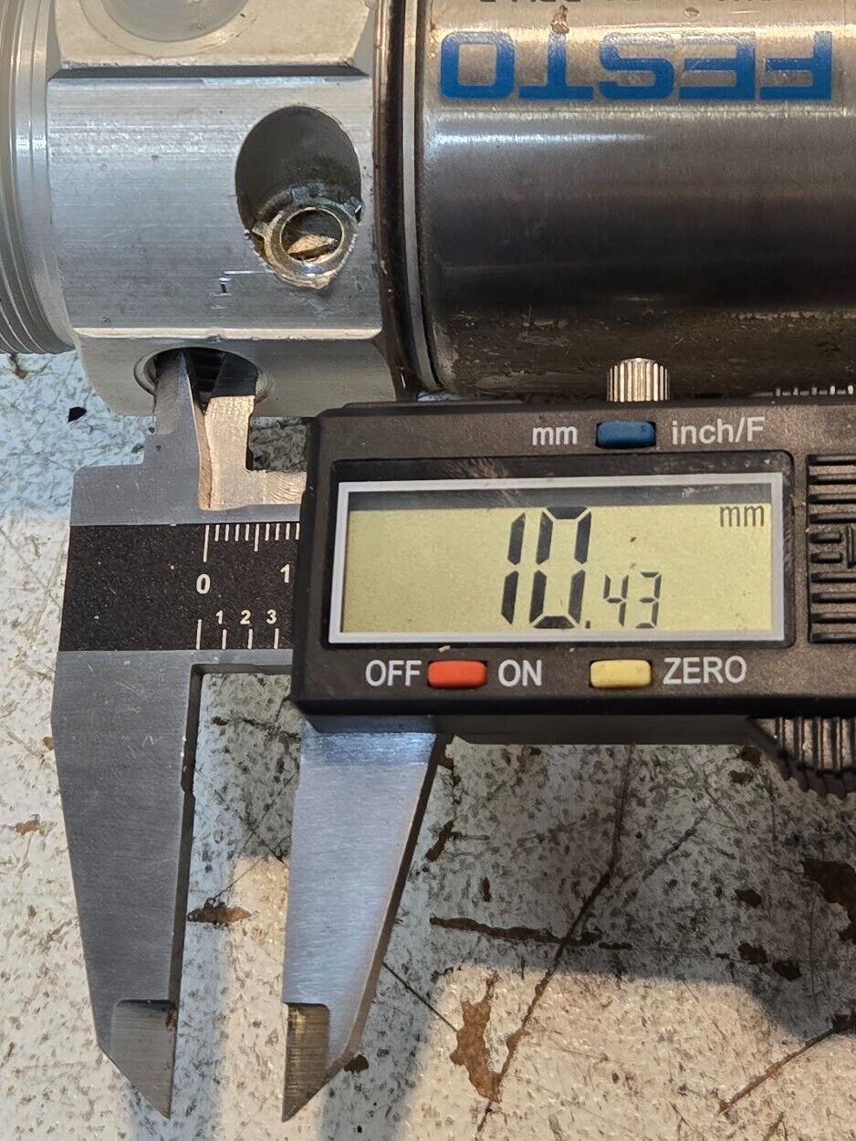 Festo Pneumatic Cylinder DSW-50-50-PPV-B | 161539 | R108 | 10 Bar Max Pressure