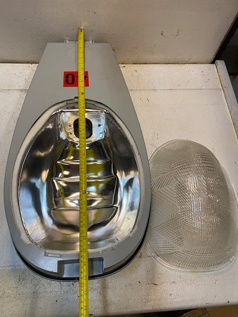 CHM Lighting 125/126 Series Horizontal Luminaire Street Lamp