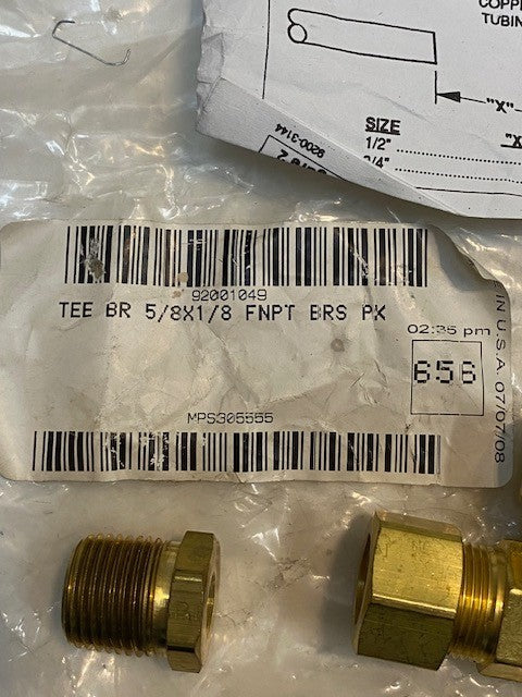 4 Qty of Ecolab Compression Tee Fittings TEE BR 5/8 x 1/8 FNPT BRS PK (4 Qty)