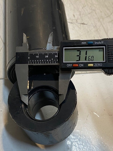Hydraulic Tilt Cylinder 23-1/2" Long 3-1/4" OD 38mm Bore 32mm Bore