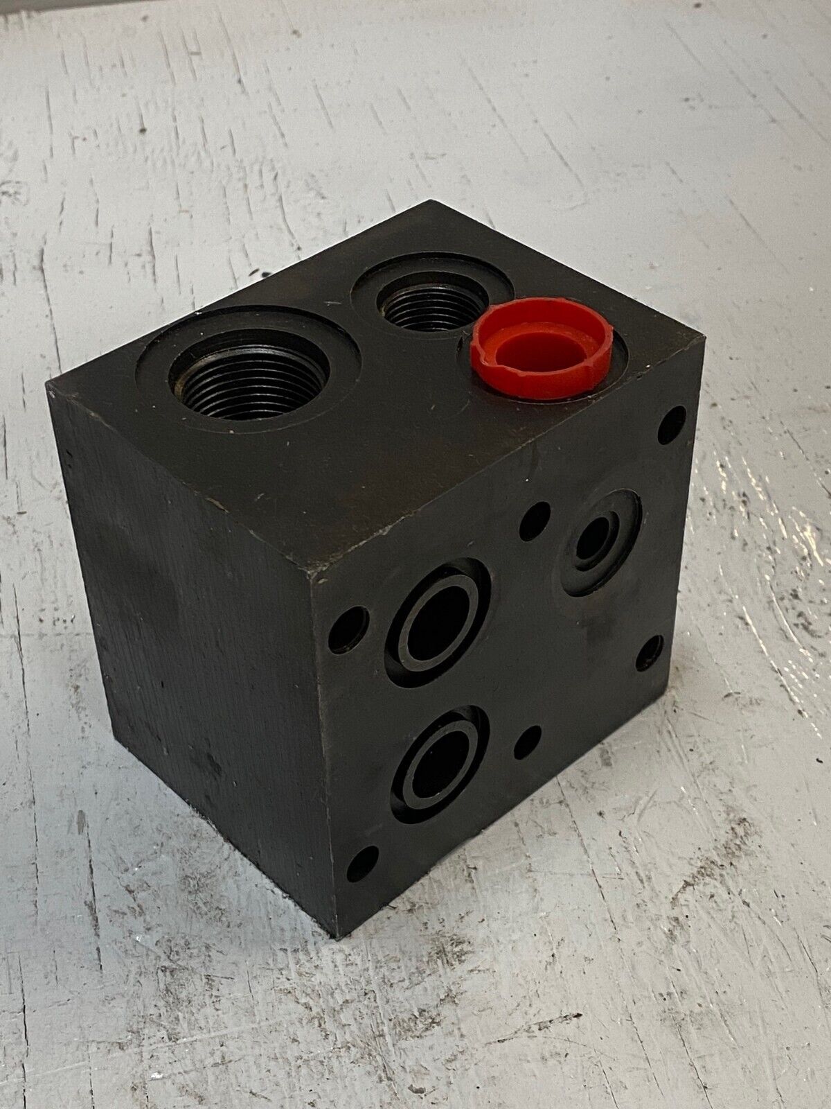 Hydraulic Manifold Block 3-1/4" x 4-1/8" x 4"