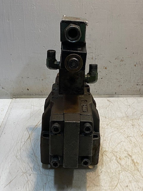 Double A Hydraulic Directional Control Valve Assembly QF-005-FF-10B1 | 119L