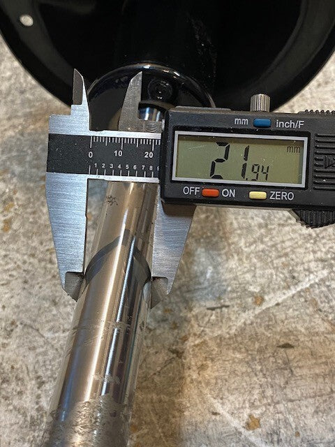 Gabriel Rear Shock Absorber Suspension Strut Assembly 736762 | C06021G1682