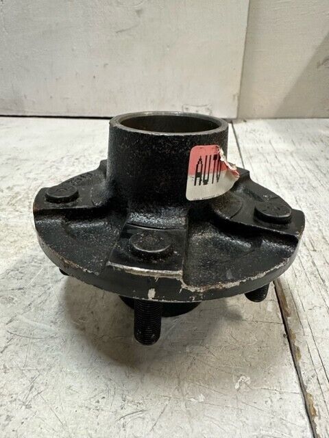 Axeltek 5-Lug Hub/Spindle H150S2 | 6 1/2" W x 4 1/4" H