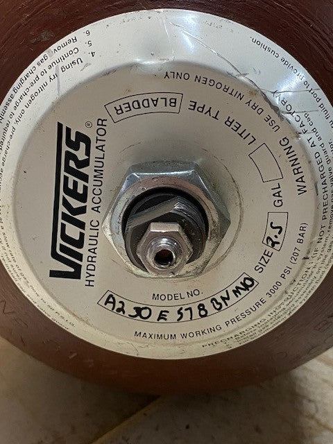 Vickers Hydraulic Accumulator A230E578BNM10, MO-AHY-VW, 53083, 81492, SN35733