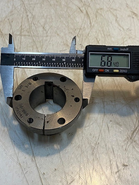 Maska 090/05 SH 1-3/8 Quick Disconnect Split-Taper Conveyor Cast Iron Bushing