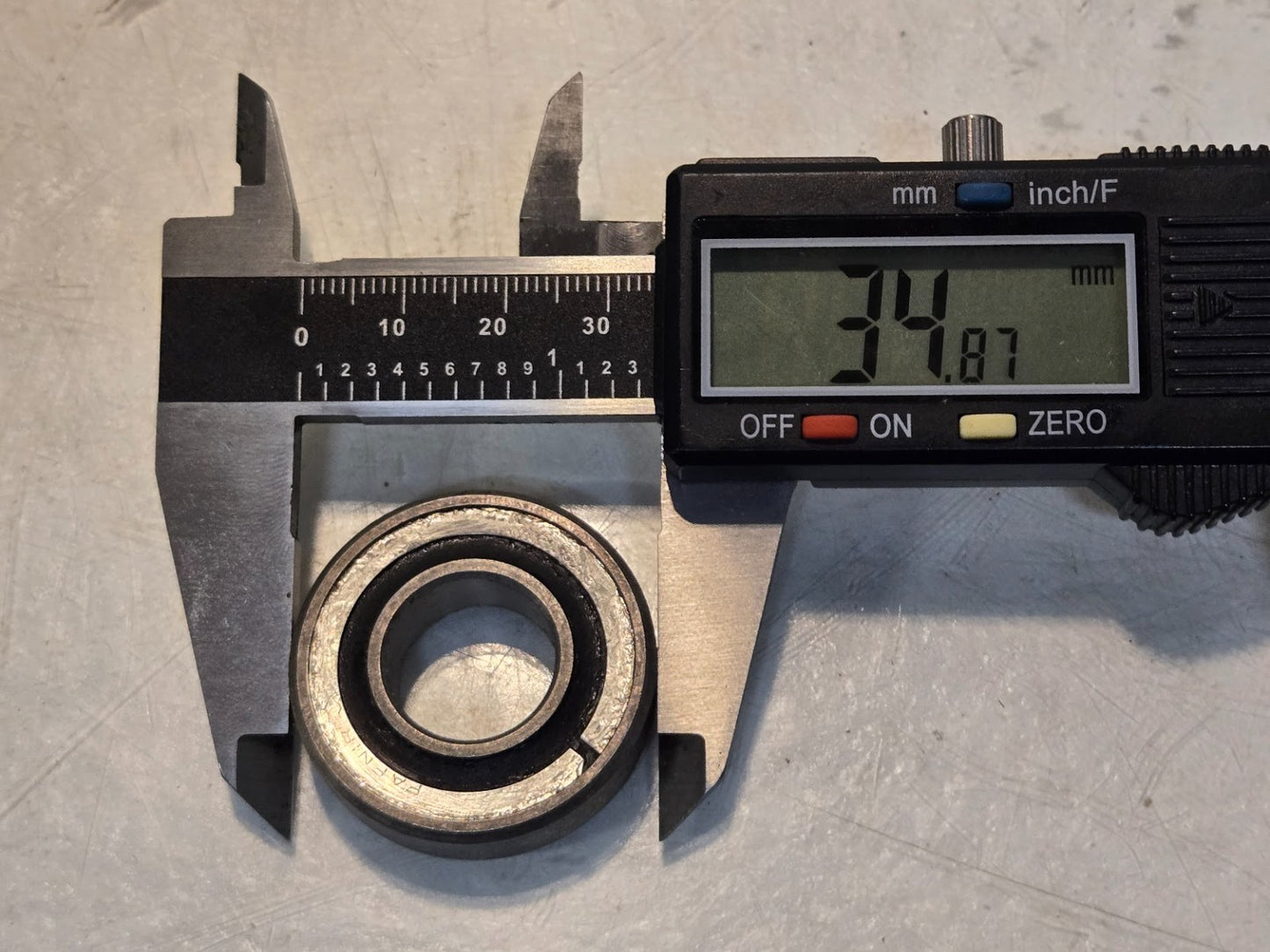 2 Quantity of Fafnir Ball Bearings KP10A3 | 1-3/8" OD x 5/8" Bore (2 Quantity)