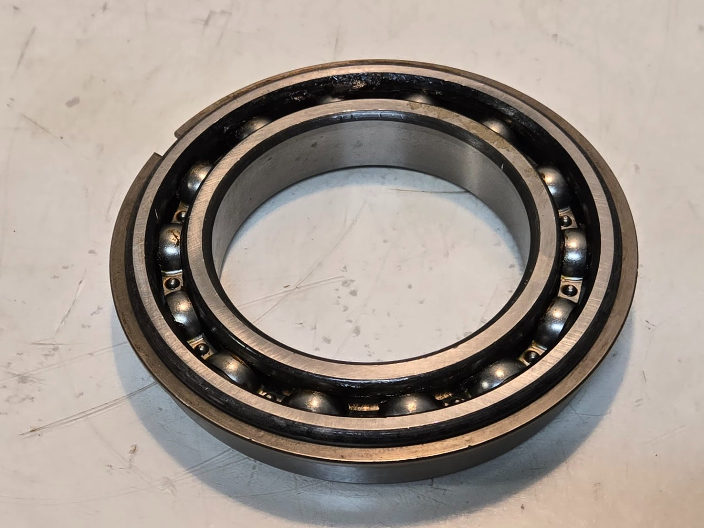 Snap Ring Deep Groove Ball Bearing 118 | 140 mm OD x 90 mm Bore x 24 mm Wide