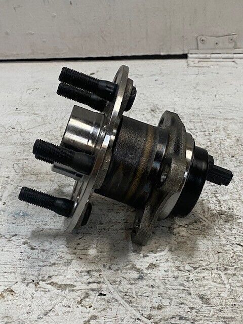 Wheel Hub & Bearing Assembly 5 Bolt RB512425 08/20