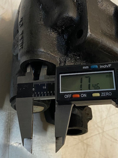 Hydraulic Power Steering Pump 1664377C91, 17mm Shaft, 17mm Bore ID 20mm Bore ID