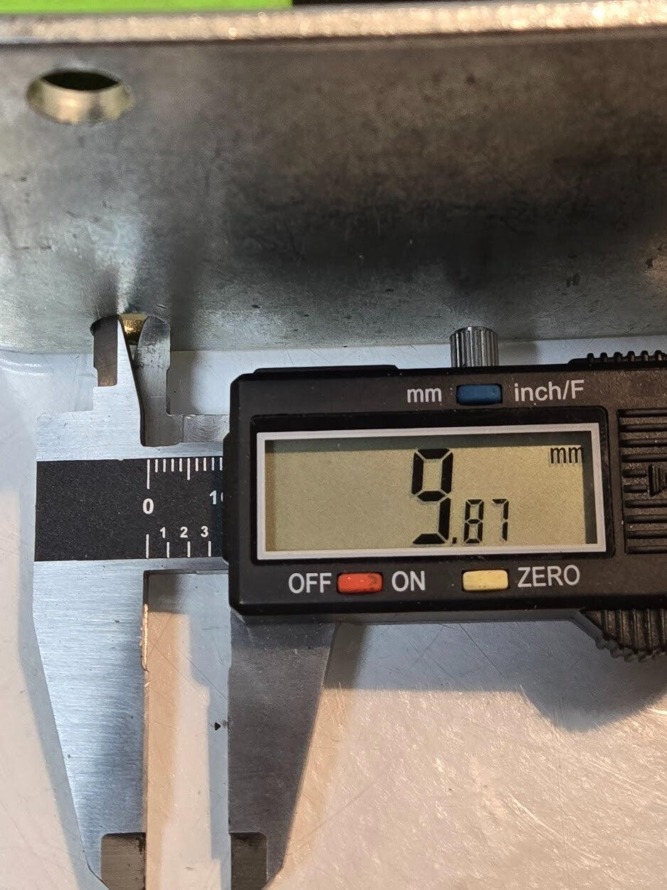 The Designers Edge Halogen Light Wall Mount Arm with Bulb Holder | 24.5" Long