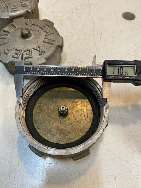 3 Quantity of Fuel Tank Caps Keep Fuel Clean 9183380A (3 Quantity)