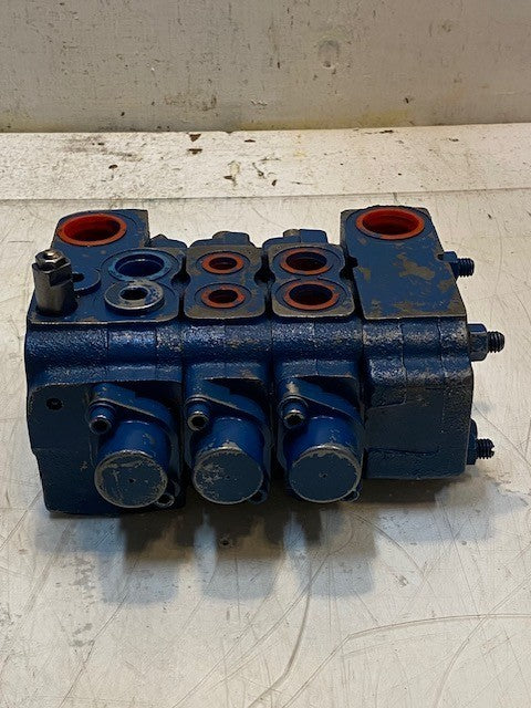 Hydraulic Directional Control Valve for CAT Lift Trucks L08S97CM | L120597