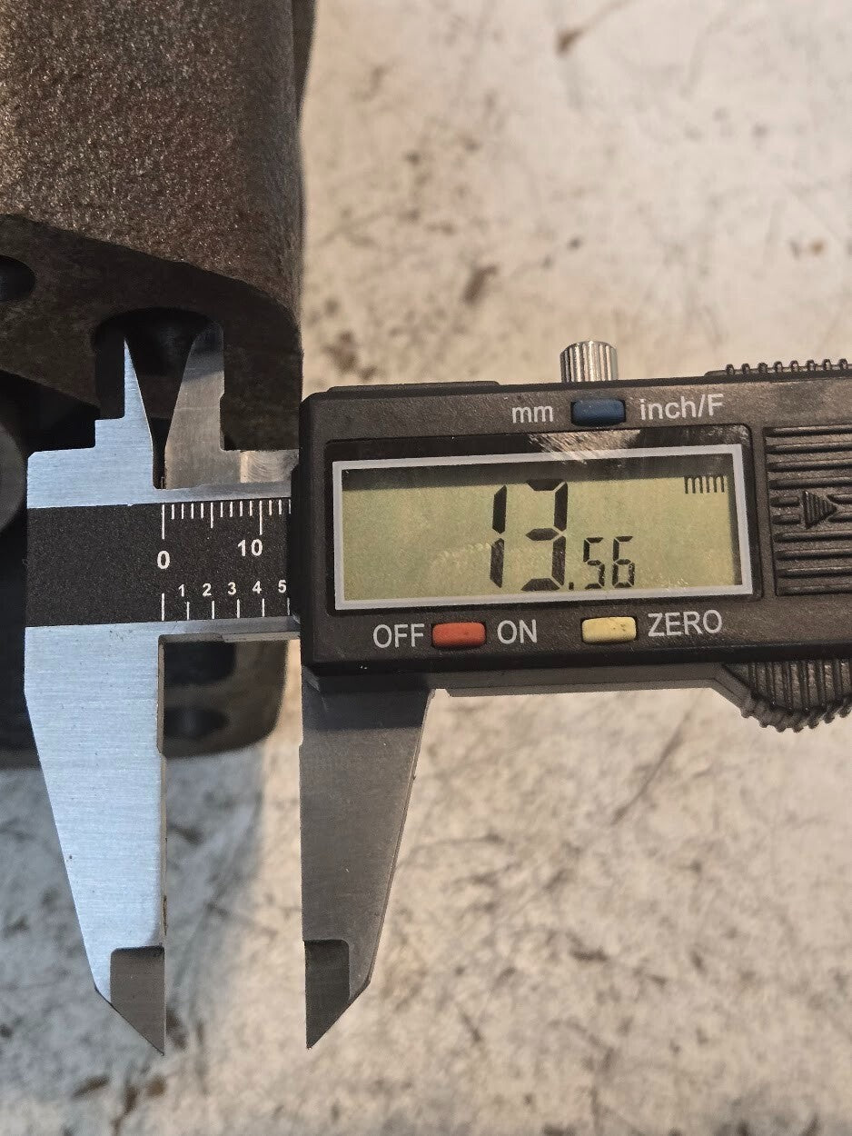 Twin Disc International KS-352 Clutchable Pump Mount PTO P10863A