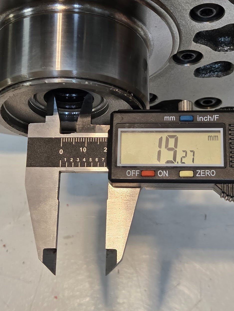 Transmission Oil Pump 3CH090436 | SLM1 | 2H04 | 0XPO22901A0889 | MH28A | CT-5
