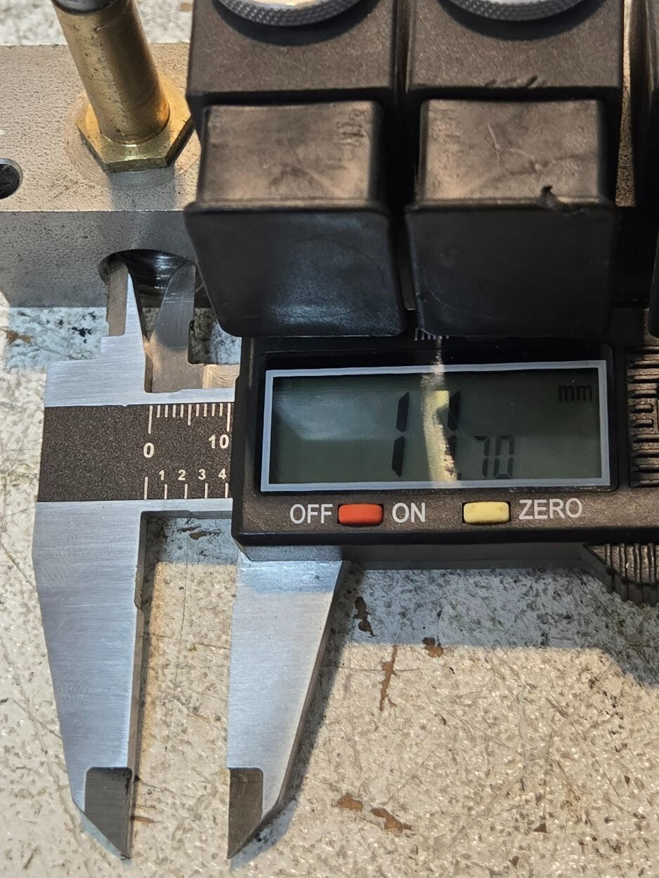 CFA Manifold Block and Solenoids 95-211N205-41 | 1/4" Pipe | 203 PSI | 24VAC 5W