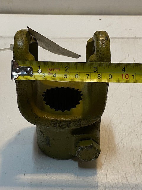 Weasler W/S2400 Yoke 807-7620 | 1-3/4 x 20 Clamp 5-35 44mm Bore 20-Spline