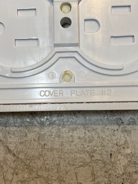 25 Quantity of Child Safety Outlet Covers LR84964 | 4-1/2" x 2/3-4" (25 Qty)