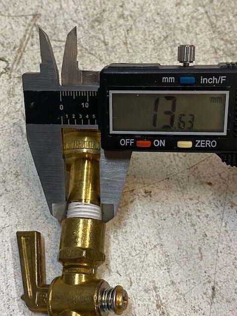 AB Ground Plug Valve 2-Way Brass Lever External Drain - MEASUREMENTS PICTURED