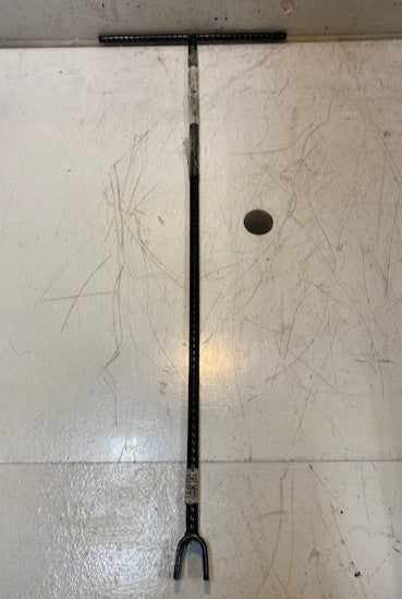 Manhole Utility Cover Hook Lifter Tool 28" Long 11" Handle 58896929, 05-10-0058