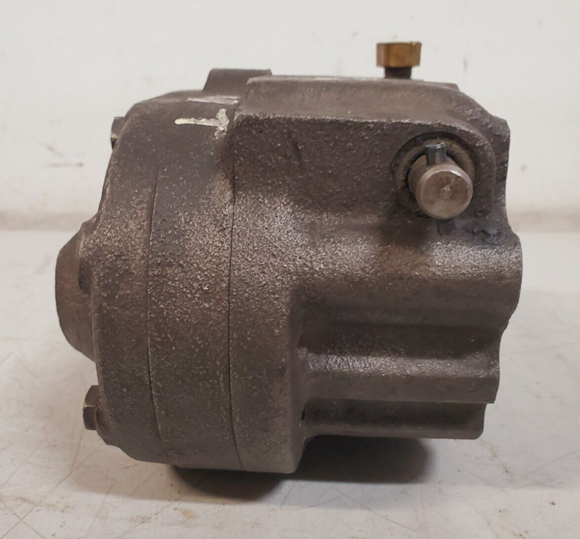 John Deere Hydraulic Pump T16691T | T16699T | Y13781T