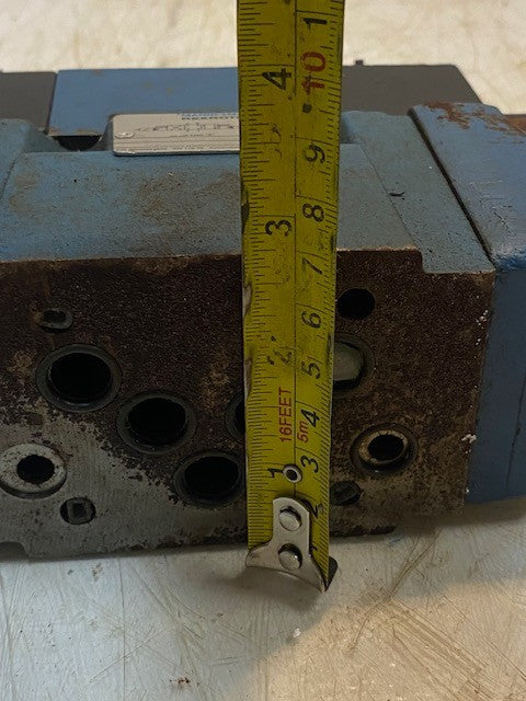 Mannesmann Rexroth Hydraulic Directional Control Valve 4WE6J60/EW110N9K4/B10N10