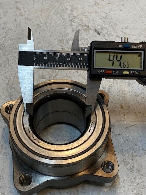 NTN HUB132 Wheel Bearing 86mm OD 45mm Bore 8mm Holes