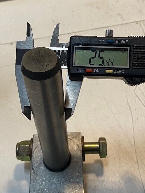 Kenworth Horton Leaf Spring Shackle Side Bar Crank Handle 13890-F-23902, 4966472