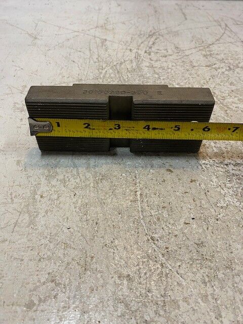 ST-80 Iron Roughneck Upper Die 30160380-500 | 5-7/8" L 2-1/4" W 16mm Bore