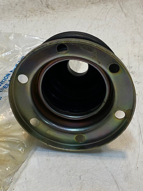 CV Boot 834-403 | 211501149 | 4" Diameter 3-1/2" Tall 6-Bolt